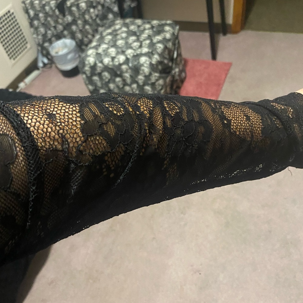 NWOT Torrid lace dress - Picture 4 of 6